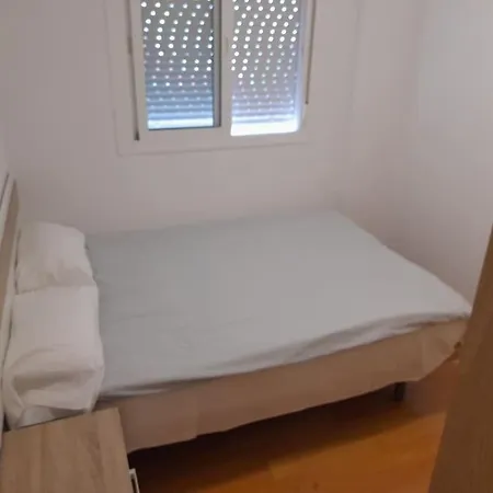 4f, Aire Acondic, 80m2, 2 Dormitorios, 4 Huespedes, Wifi Gratis *