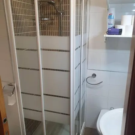 Apartment 4f, Aire Acondic, 80m2, 2 Dormitorios, 4 Huespedes, Wifi Gratis *